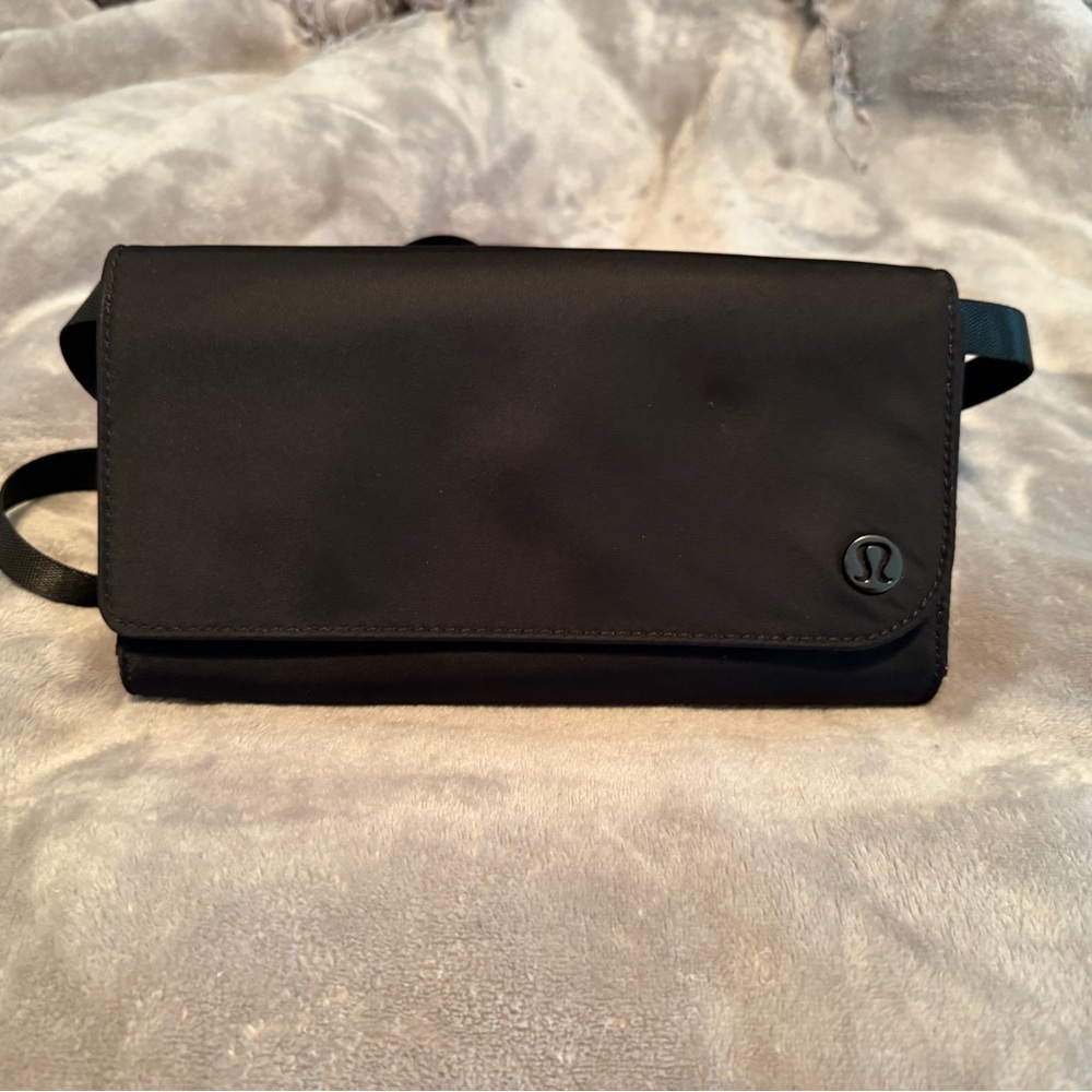 Lululemon Black Crossbody Bag